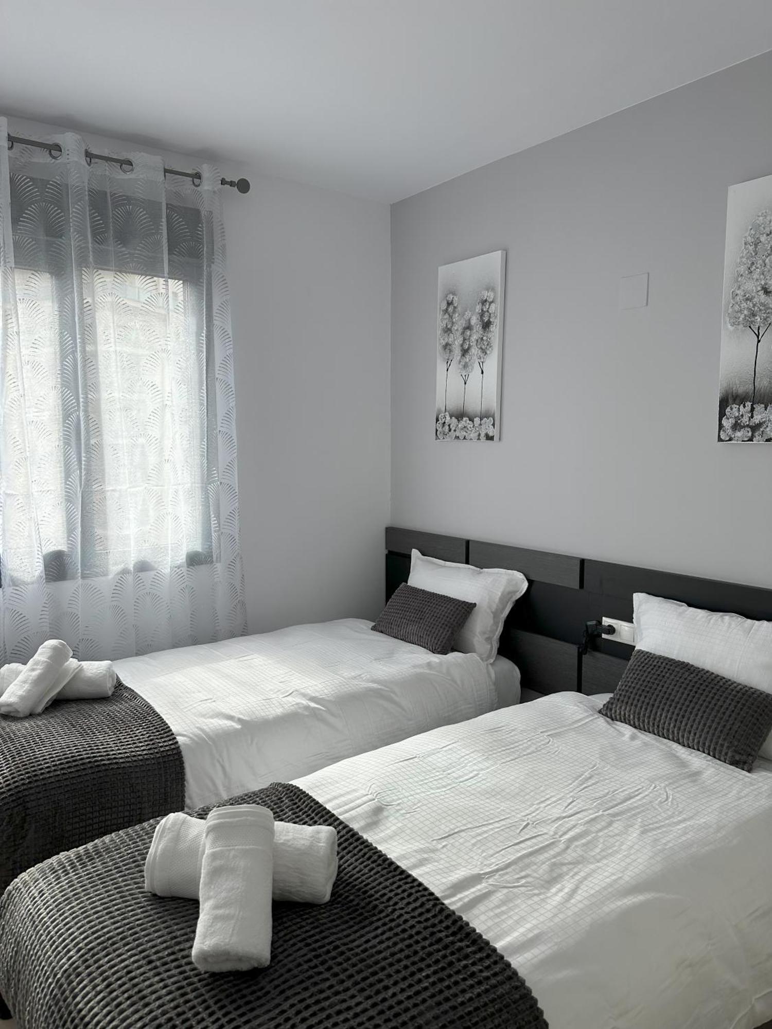 Appartamento Luxurious, Newly-renovated Large 2-bedroom By The Beach